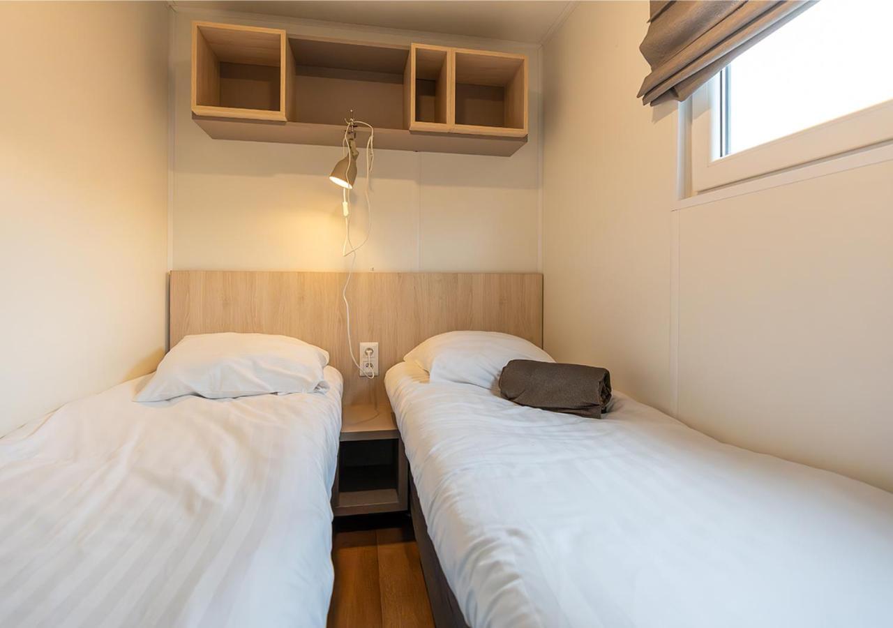 Chaletparc Krabbenkreek Zeeland - Chalet 78 Sint Annaland Bagian luar foto